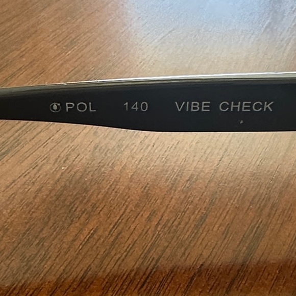 QUAY Australia Black Rectangular Sunglasses Brown Lenses Minimalist - Picture 7 of 10